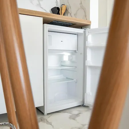 Marble Sea View Ponderosa 606