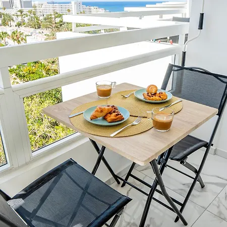 Marble Sea View Ponderosa 606 *